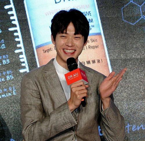 娱乐访吃瓜一线,揭秘娱乐圈幕后故事